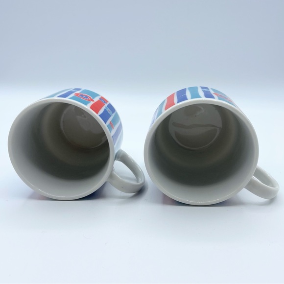 Vintage 70s Stacking Cups Red Blue White Stripes Floral - Picture 7 of 13